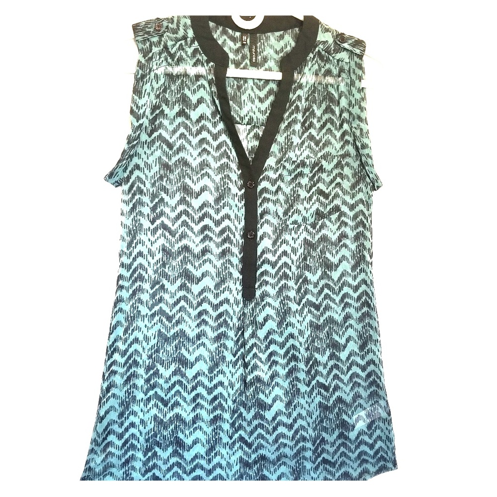 Women's Lightweight Patterened Blouse